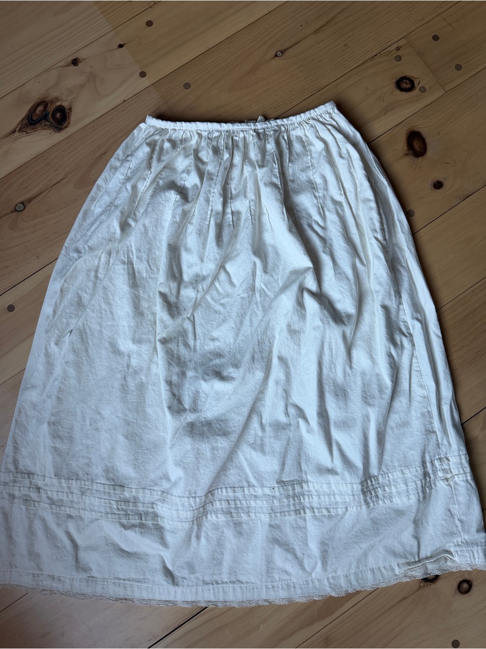 Source Unknown Cream Midi Skirt - Gathered Waist